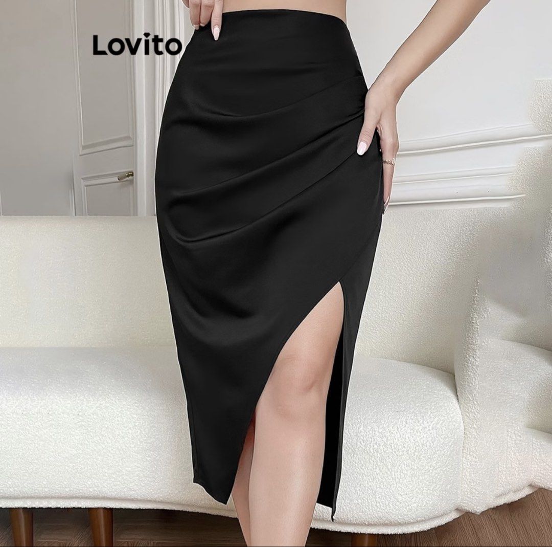 Lovito black skirts (Category: Skirts) located in Mandaluyong City. Submitted by dclutter.corner (Listing ID 1470130258, Image 2). Description: Washed but never been used. Too long for me since I'm just 4'11. Bought in orange app at ₱333.