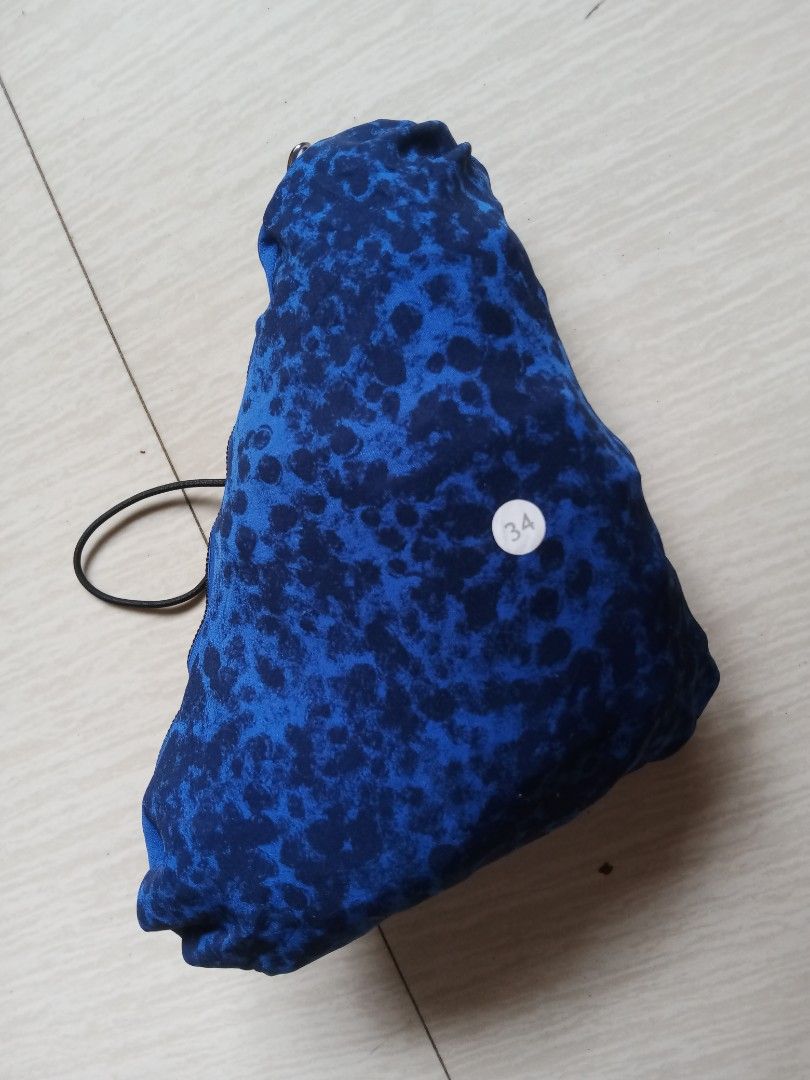 Lululemon (Category: Shorts) located in Tanay. Submitted by jrgoods (Listing ID 1470017010, Image 3). Description: Lululem0n (Packable) Size 34 Length 20.5 Good as new condition 799+ship Tanay Rizal location Shipping Nationwide - Color/Design: Blue printed - Waistband: Secure drawstring - Pockets: Convenient zippered leg pocket for keys or cards - Details: Iconic Lululemon logo near the hem - Versatility: Ideal for swimming, workouts, or chilling