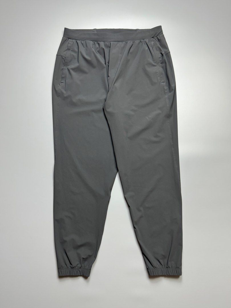 Lululemon - Pace Breaker Jogger Pants (Category: Joggers) located in Quezon City. Submitted by japon_rose (Listing ID 1470066779, Image 1). Description: READ DESCRIPTION FIRST BEFORE YOU START A DEAL GUARANTEED AUTHENTIC ❗️ Mens/ Lululemon - Pace Breaker Jogger Pants Color: Gray Size: Large on tag (Mens) Length: 37 Waist: 32-36 Inseam: 27 Knee: 10 Leg opening: 5 (zipper) Front rise: 12.5 Back rise: 15 (MEASURED IT BY INCHES) 9.8/10 overall condit
