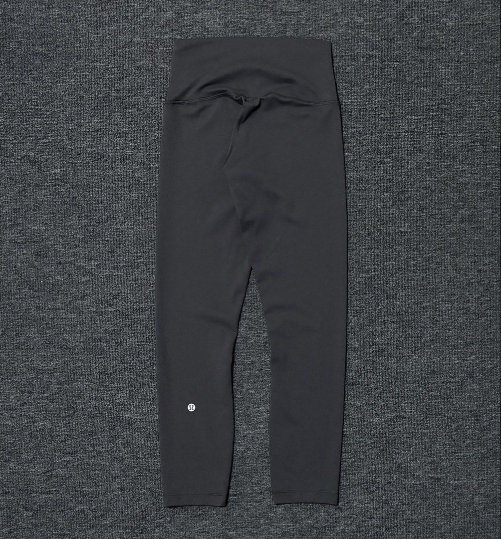 LULULEMON ALIGN HIGH RISE LEGGINGS LOWER HEM LOGO DOT 4 (Category: Activewear) located in Baras. Submitted by jnc__apparel (Listing ID 1470010948, Image 2). Description: 🏷️ LULULEMON ALIGN HIGH RISE LEGGINGS LOWER HEM LOGO DOT 4 📌 Waist: 24-25 📌 Length: 31 📌 Size: DOT 4 📌 Condition: Like new 📌 Color rate: 10/10 📌 Issue: None ✅ Washed and ready to wear .