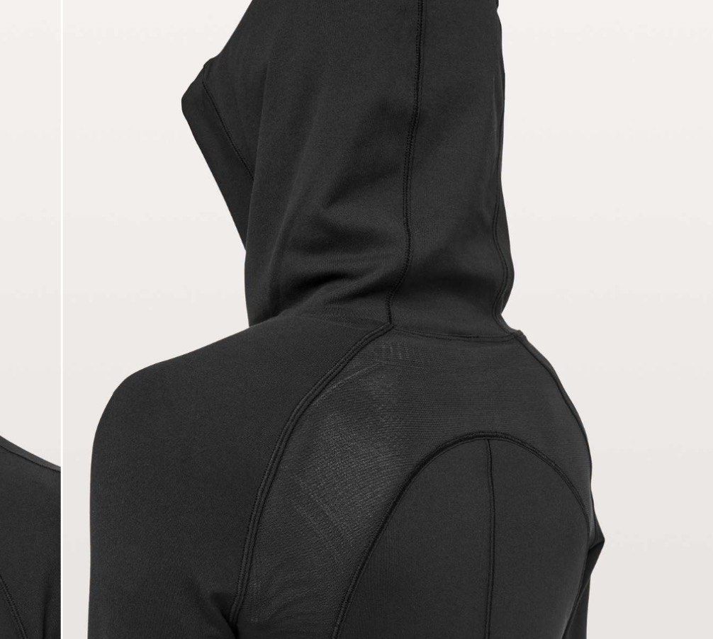 Lululemon Brisk Running Hoodie (Category: Activewear) located in Vigan. Submitted by chiyannav (Listing ID 1470107458, Image 2). Description: fits xs to small body frame.