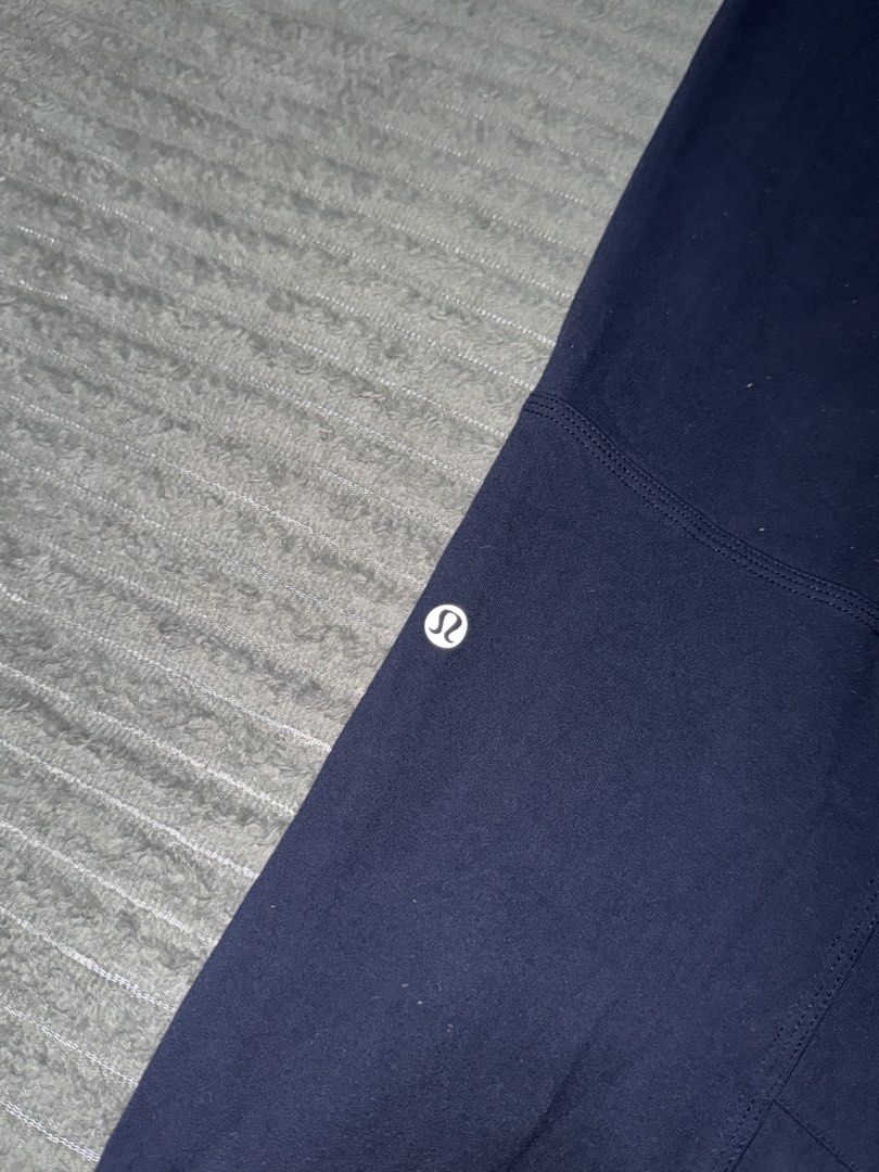 LULULEMON JOGGER MENS (Category: Activewear) located in Manila. Submitted by triptothrift7 (Listing ID 1470077800, Image 3). Description: message if you are interested! for fast transaction LULULEMON JOGGER MENS for only 1000 size medium waistline 30 x 34 length 40 no issue as new need wash only excellent condition color rate 9/10 mode of payment gcash or bank transfer location Biñan laguna.