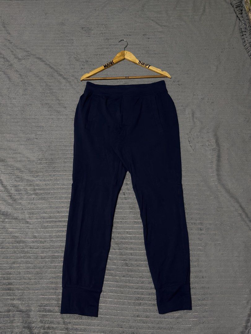 LULULEMON JOGGER MENS (Category: Activewear) located in Manila. Submitted by triptothrift7 (Listing ID 1470077800, Image 1). Description: message if you are interested! for fast transaction LULULEMON JOGGER MENS for only 1000 size medium waistline 30 x 34 length 40 no issue as new need wash only excellent condition color rate 9/10 mode of payment gcash or bank transfer location Biñan laguna.