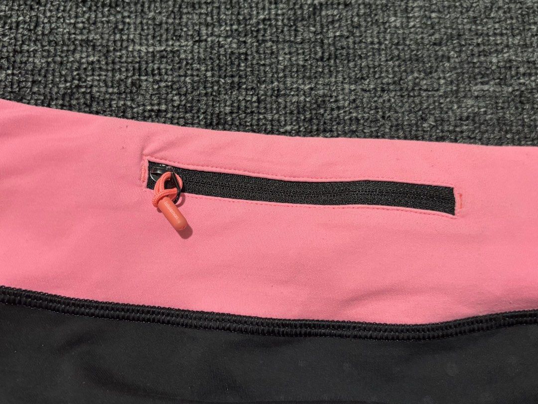 LULULEMON RUN: SUN SPRINTER CROP LEGGINGS (Category: Activewear) located in Baras. Submitted by jnc__apparel (Listing ID 1470011498, Image 3). Description: 🏷️ LULULEMON RUN: SUN SPRINTER CROP LEGGINGS 📌 Waist: 28-30 📌 Length: 27 📌 Size: DOT 8 📌 Condition: Like new 📌 Color rate: 10/10 📌 Issue: None ✅ Washed and ready to wear .