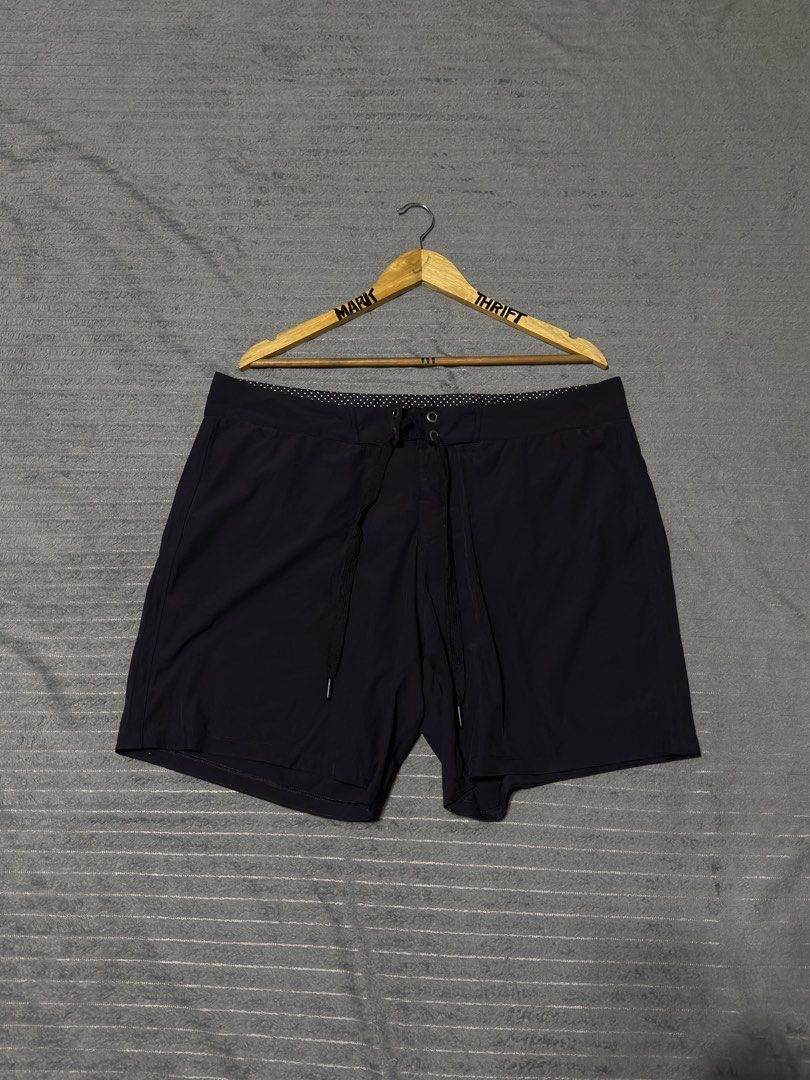 LULULEMON SHORT BLACK (Category: Shorts) located in Manila. Submitted by triptothrift7 (Listing ID 1470077579, Image 1). Description: message if you are interested! for fast transaction LULULEMON SHORT BLACK for only 799 size 38 to 40 waistline 40 x 18 above the knee no issue as new need wash only excellent condition color rate 9/10 mode of payment gcash or bank transfer location Biñan laguna.