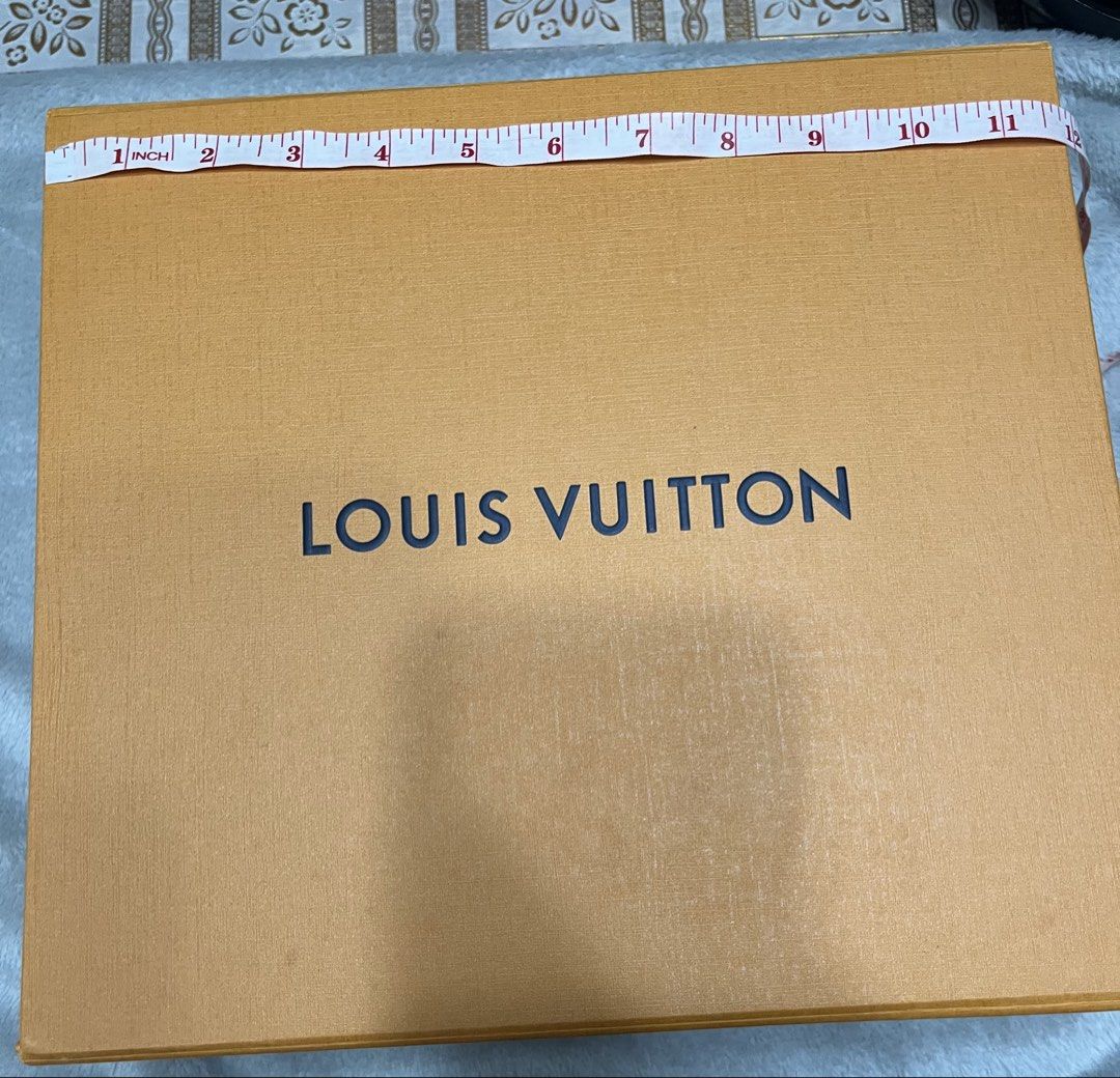 Lv box (Category: Luxury Accessories) located in Bacoor. Submitted by ayit. (Listing ID 1470021695, Image 2). Description: Orir personal sf inc. s nego - Authentic-style Louis Vuitton luxury storage/gift box - Classic LV gold/tan textured finish with bold black branding - Ideal for luxury gifting, accessories organization, or collection display - Meetups available at Citta Italia Subdivision, Molino V, Bacoor, Cavite.