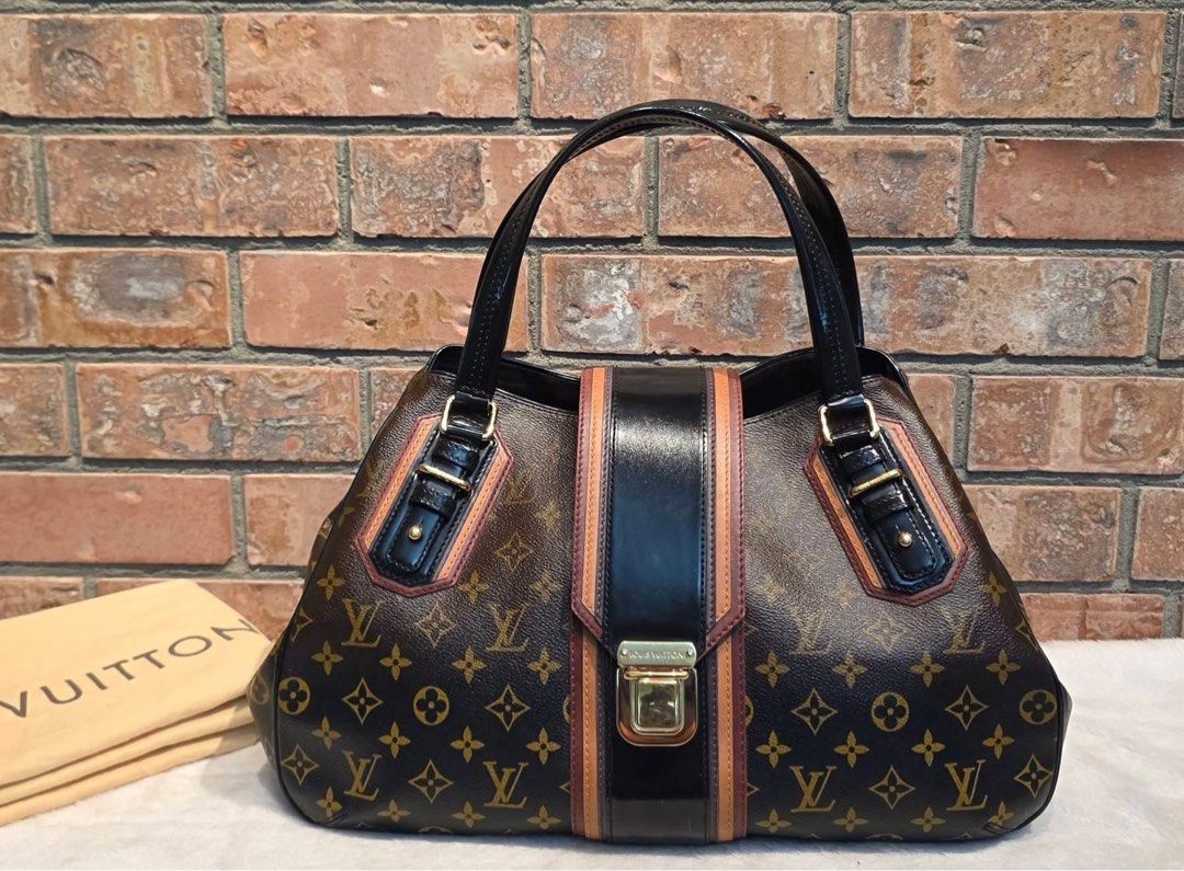 LV MIRAGE NOIR (Category: Luxury Bags & Wallets) located in Cotabato. Submitted by zyvenza.co (Listing ID 1470037839, Image 1). Description: LV MIRAGE NOIR (mono limitted edition) 22k With auth certificates With Dustbag Measurements: Approx *L: 17" (at base) *L: 11" ( at top) × H: 9.5" x W: 8" *Handle Drop: 6.5".
