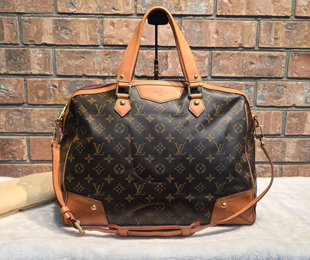LV RETIRO GM (Category: Luxury Bags & Wallets) located in Cotabato. Submitted by zyvenza.co (Listing ID 1470038886, Image 2). Description: RETIRO GM 24k With Authenticity Certificate With Dustbag Measurements: Approx * L 15.5"x 11.75" H x 6.5 "W * Strap Drop: 10.5"/Handle Drop:5".
