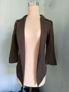 (Kategori: ) berada di . Dikirim oleh preloved.withloveee (ID iklan 1470043098, Gambar 1). Deskripsi: .