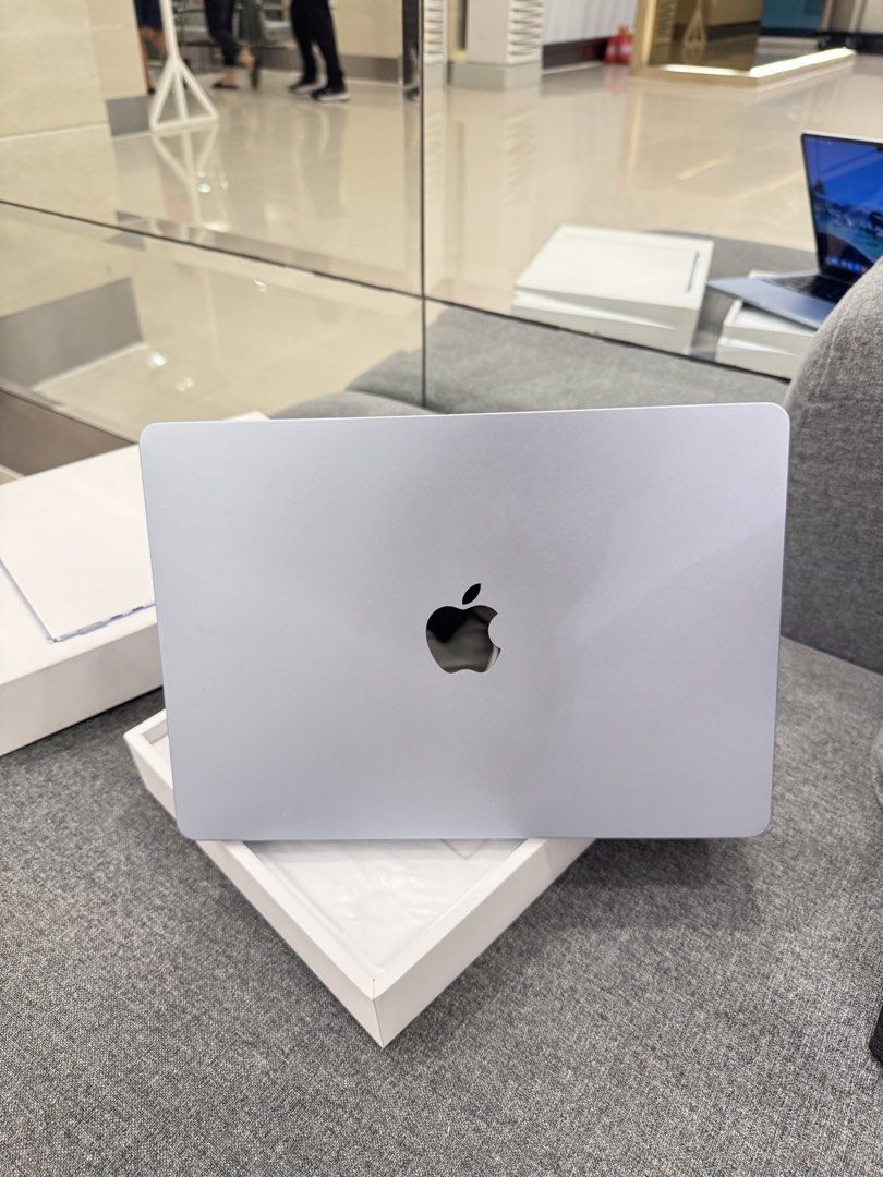 Macbook Air M4 16/512GB Sky Blue (Category: Laptops & Notebooks) located in Mandaluyong City. Submitted by levjatics (Listing ID 1469950437, Image 2). Description: Macbook Air M4 13’ l ₱ 67,990 Apple M4 16/512GB 115 Cycle Count | 98% BH 16/512GB Sky Blue ✅ Microsoft Office for Lifetime already installed ✅ Laptop Pouch ✅ Original Charger ( Brick from M3 unit 30w) And Box ✅ Good As New | Can be pass as Bnew | ✅ No dents | No scratch ✅ Unit Can be r