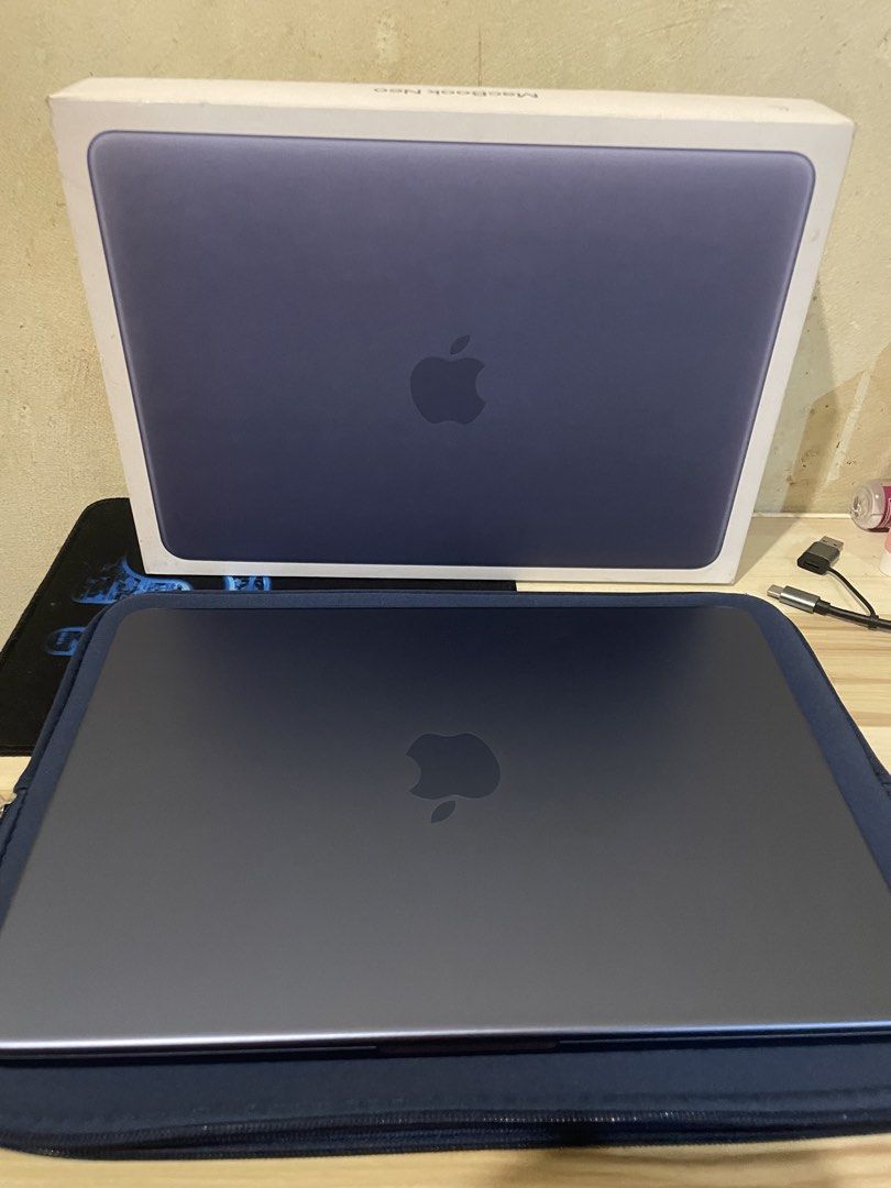 Macbook Neo Indigo 256gb 8gb ram No issue (Category: Laptops & Notebooks) located in Manila. Submitted by lestergian (Listing ID 1470048362, Image 2). Description: Selling my Macbook neo Indigo 256gb 8r am, with under warranty ,100% bat 30cc No issue No Scratches .