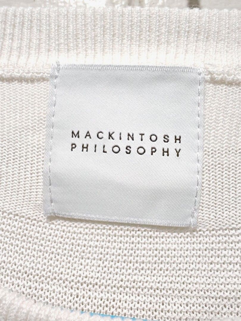 MAKINTOSH CREW-NECK T-SHIRT (Category: Formal Shirts) located in Makati City. Submitted by kuya_uwi_kana (Listing ID 1470058448, Image 3). Description: MAKINTOSH PHILOSOPHY PIT TO PIT - 21 LENGTH - 24 SHOULDER - 17.5 SLEEVES - 11.5.