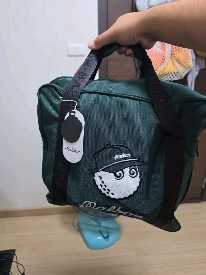 Malbon Golf Travel Bag (Category: Golf) located in Manila. Submitted by clevercrystal_254bfe (Listing ID 1470126547, Image 1). Description: Malbon Golf Traveling bag.