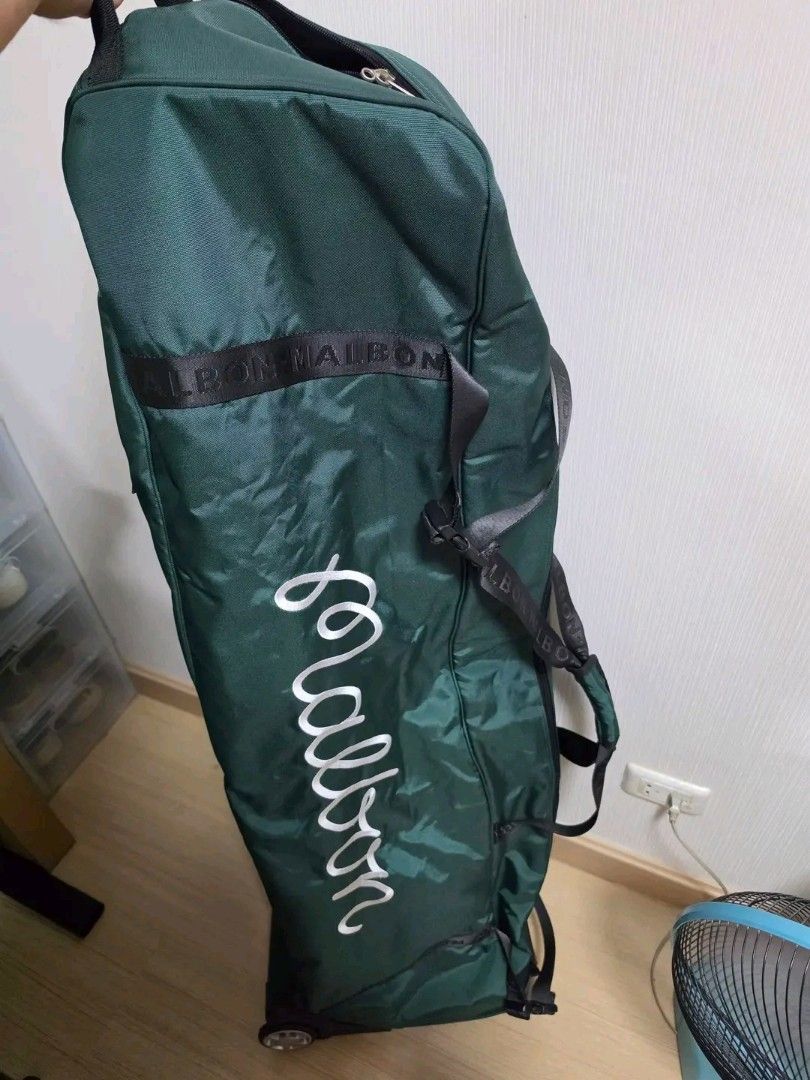 Malbon Golf Travel Bag (Category: Golf) located in Manila. Submitted by clevercrystal_254bfe (Listing ID 1470126547, Image 2). Description: Malbon Golf Traveling bag.