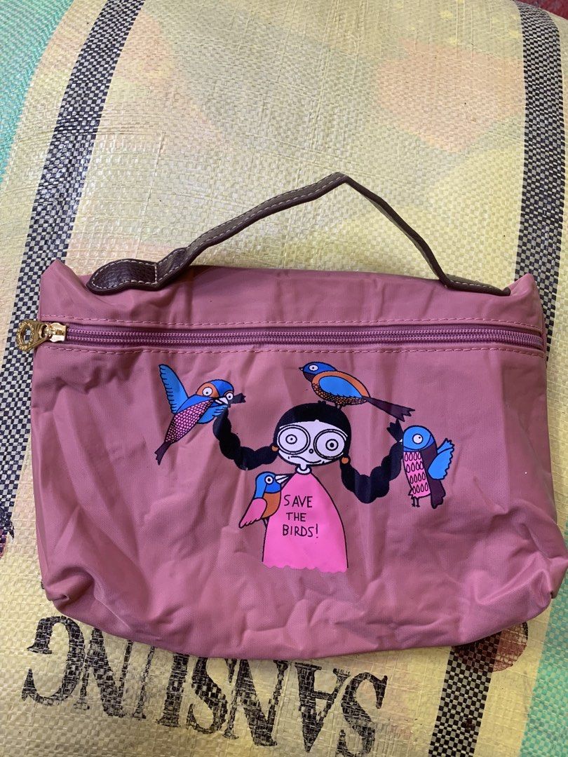 Marc & jacobs (Category: Purses & Pouches) located in General Santos City (Dadiangas). Submitted by jancocoby (Listing ID 1469952290, Image 1). Description: Exellent Good as new.
