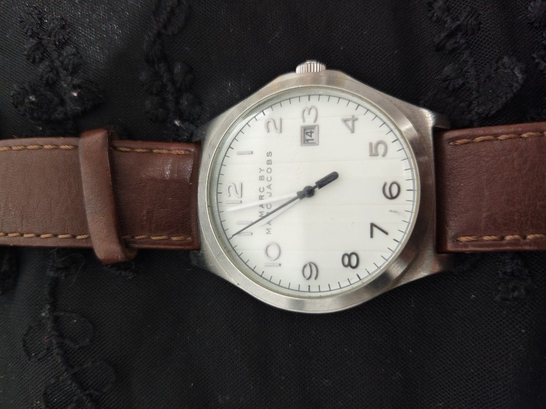 Marc jacobs JIMMY White dial (Category: Men's Watches) located in Baguio. Submitted by taishuiha2026 (Listing ID 1470099202, Image 2). Description: .