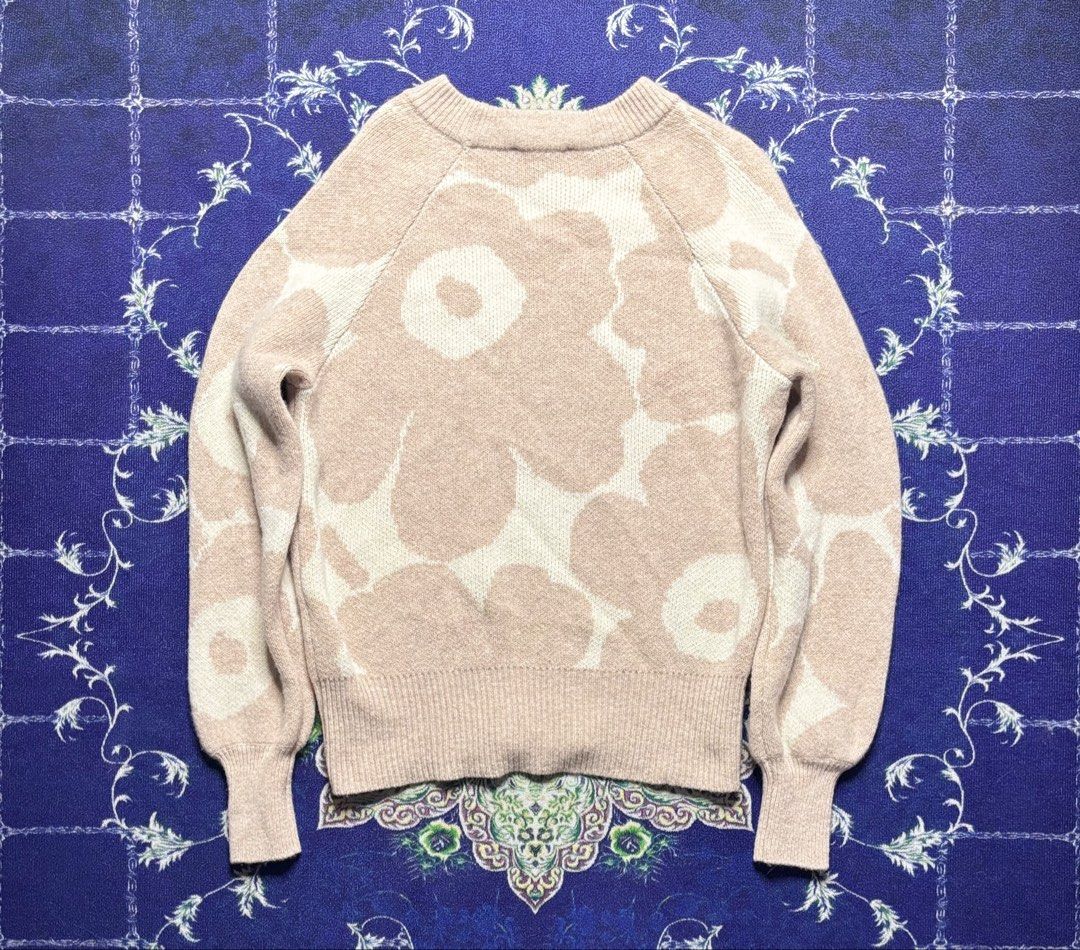 Marimekko Kietoa Unikko Knitted Wool Pullover (Category: Coats, Jackets and Outerwear) located in Valenzuela. Submitted by telagram (Listing ID 1470057127, Image 3). Description: .