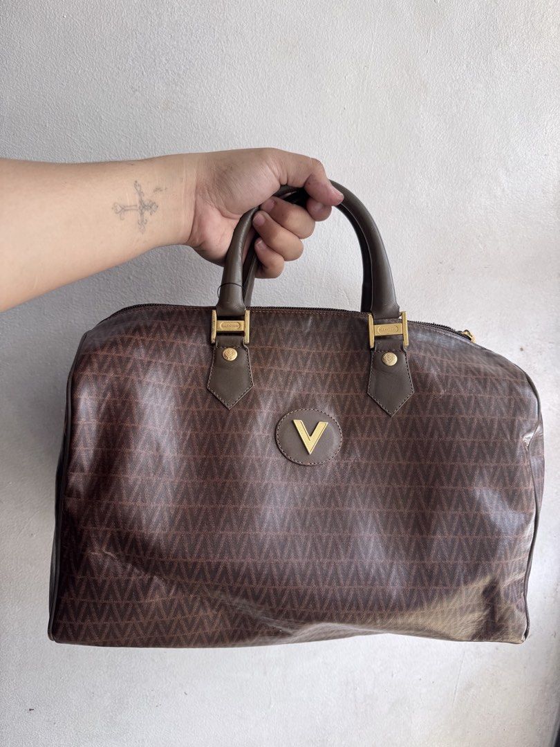 MARIO VALENTINO Speedy bag (Category: Luxury Bags & Wallets) located in Manila. Submitted by thriftyhaven2023 (Listing ID 1469971860, Image 1). Description: No flaws.