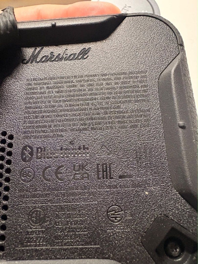 Marshall Willen II (Category: Soundbars, Speakers & Amplifiers) located in Cebu City. Submitted by rosacinara84063 (Listing ID 1470061358, Image 2). Description: RFS: bought a new speaker from beats.