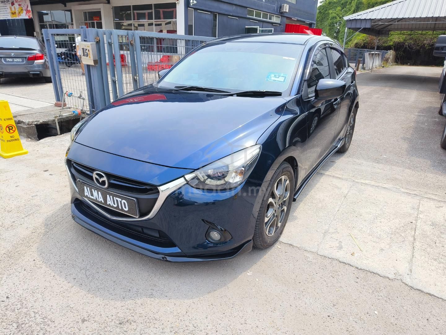 Mazda 2 Skyactiv Hatchback, Cars, Cars for Sale on Carousell