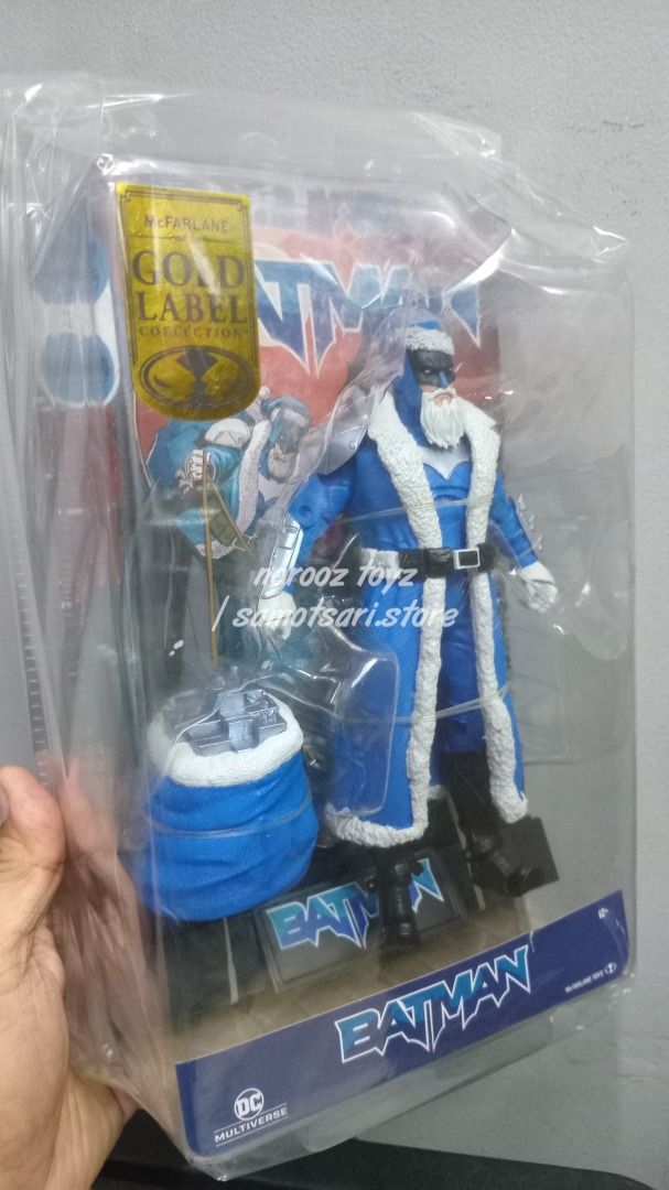 MCF Batman Santa Blue Gold Label (Category: Figurines & Statues) located in Pasig City. Submitted by samotsari.store (Listing ID 1470123823, Image 3). Description: 👀✨ **MCF Batman Santa Blue Gold Label 🎅🦇** Mga boss, silip tayo! 👀🎄 Batman in Santa Blue! 🦇🎅 Isang holiday-themed addition para sa mga Batman fans at McFarlane Toys collectors. Bagay sa collection o pang-display, lalo na kapag Christmas season! 📦 **Condition: MISB (Mint in Seal