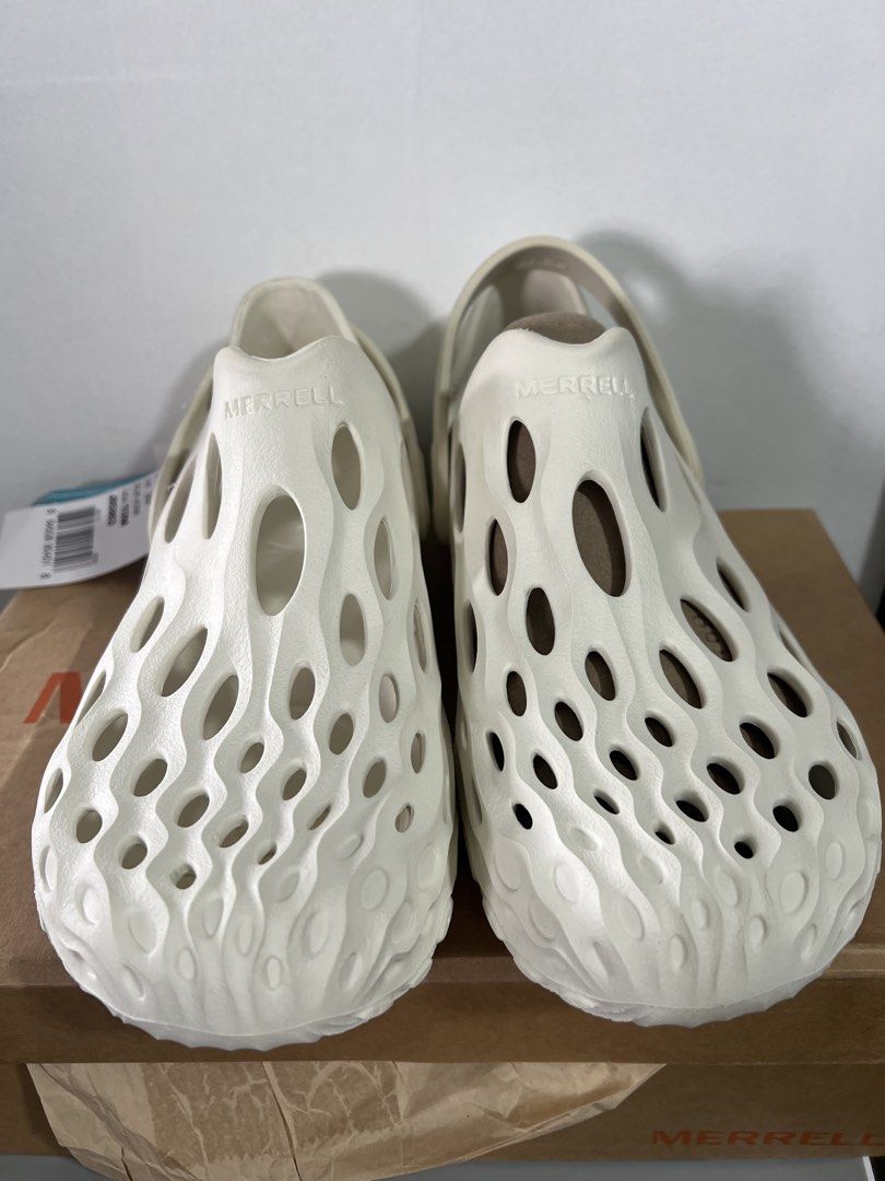MERRELL HYDRO MOC MENS SIZE 10 (Category: Sneakers) located in Baguio. Submitted by kyrawang22 (Listing ID 1470083521, Image 2). Description: .