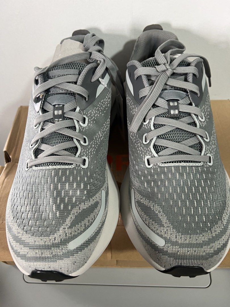 MERRELL MORPHLITE MENS SIZE 7.5 (Category: Sneakers) located in Baguio. Submitted by kyrawang22 (Listing ID 1470058996, Image 2). Description: .