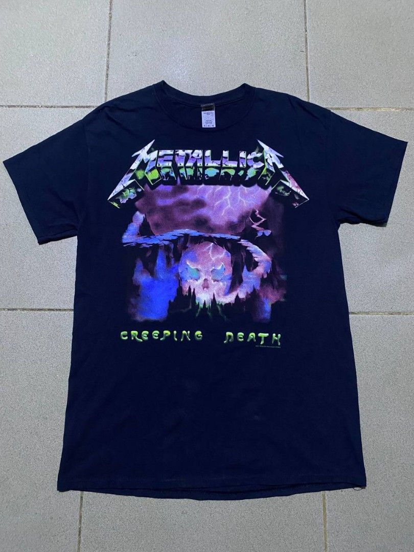 Metallica Creeping Death shirt (Category: Tshirts & Polo Shirts ) located in Makati City. Submitted by young_wise.23 (Listing ID 1470043291, Image 1). Description: Length 29 Width 20 Sleeve 7.