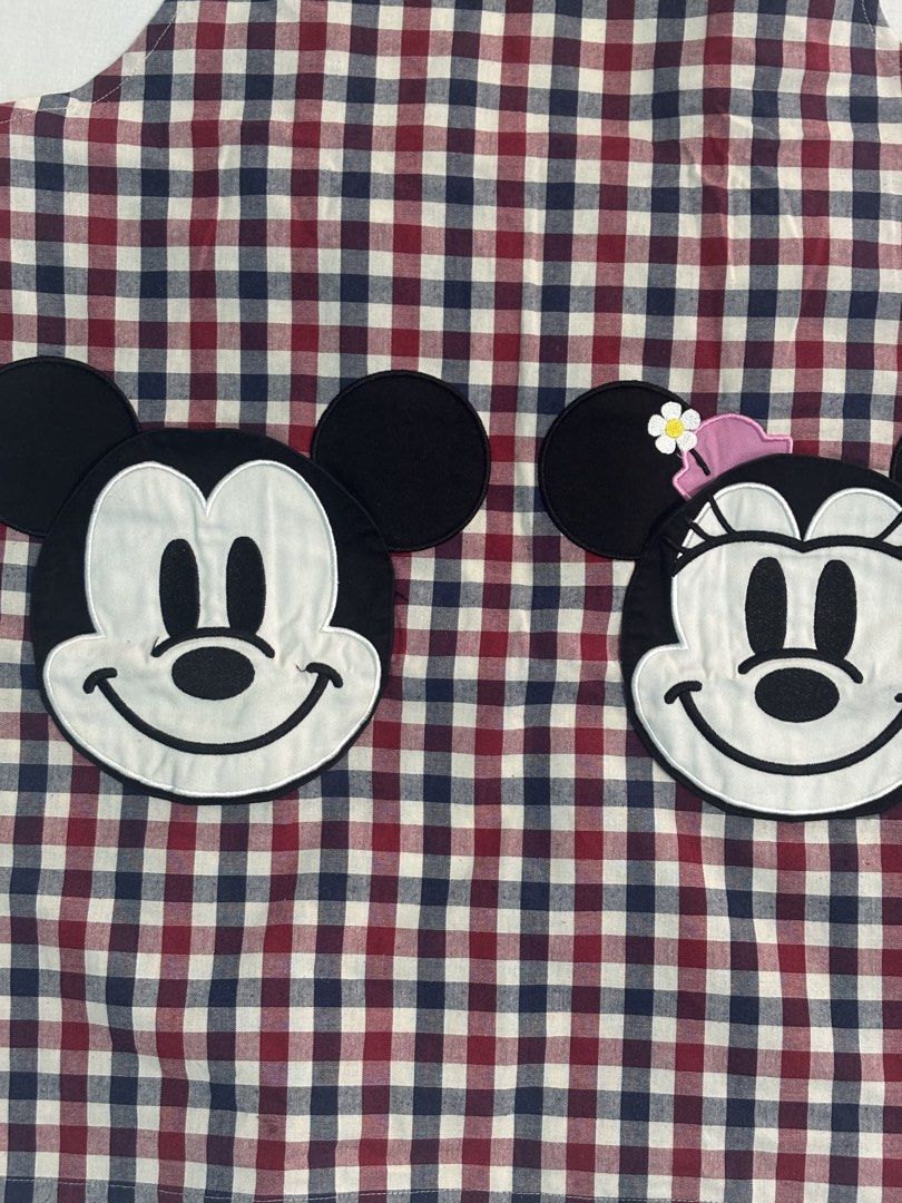 Mickey & Minnie Apron for Kids (Category: Babies & Kids Fashion) located in Manila. Submitted by tindero_ng_ano (Listing ID 1470100423, Image 3). Description: Mickey & Minnie Apron for Kids -Official Merch -Condition: Used twice, like new -Dimensions: 34” (L) × 21.5” (W) -Price: ₱300 -RFS: Decluttering.