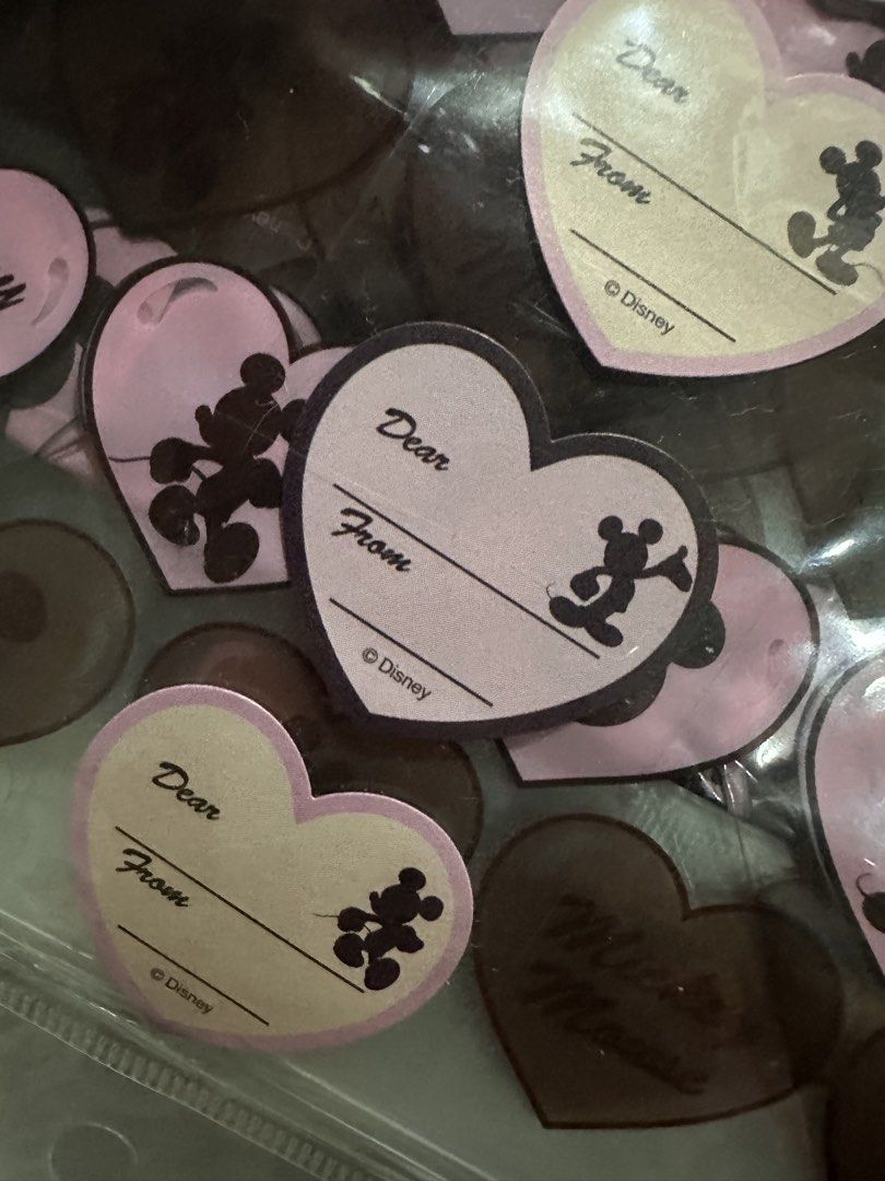 Micky pink heart vinyl bag 8's (Category: Food Organization & Storage) located in Davao. Submitted by favoritepreloved (Listing ID 1470105943, Image 2). Description: 💜 21cm x 12cm x 7cm.