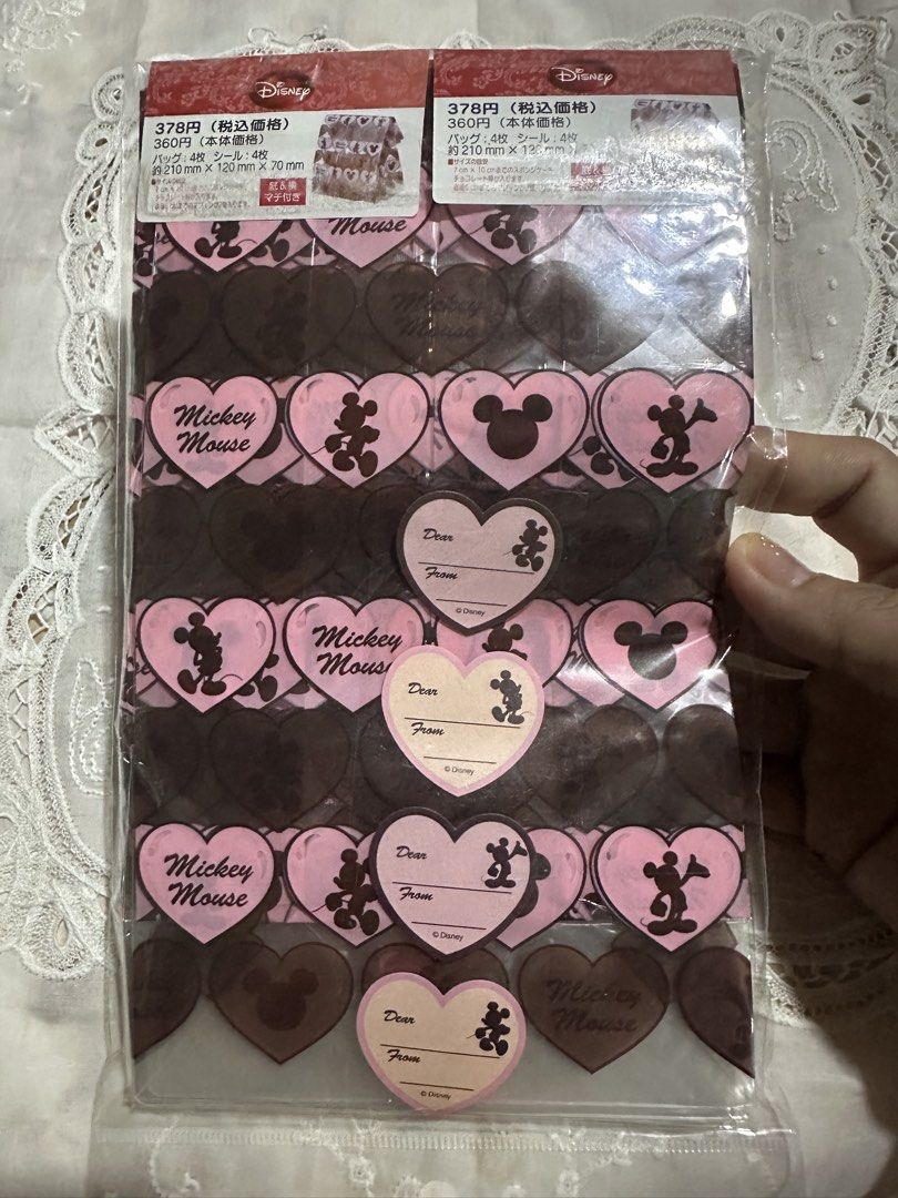 Micky pink heart vinyl bag 8's (Category: Food Organization & Storage) located in Davao. Submitted by favoritepreloved (Listing ID 1470105943, Image 1). Description: 💜 21cm x 12cm x 7cm.