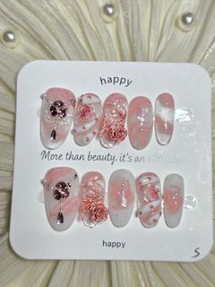 (Category: ) located in . Submitted by jangmiscloset (Listing ID 1470131046, Image 1). Description: .