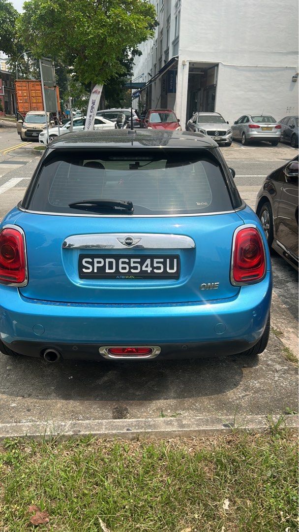 MINI One 5-Door 1.2 5-Door (A) (Category: Used Cars) located in Singapore. Submitted by sin_kit (Listing ID 1470015339, Image 1). Description: Standard Mini One specification. .
