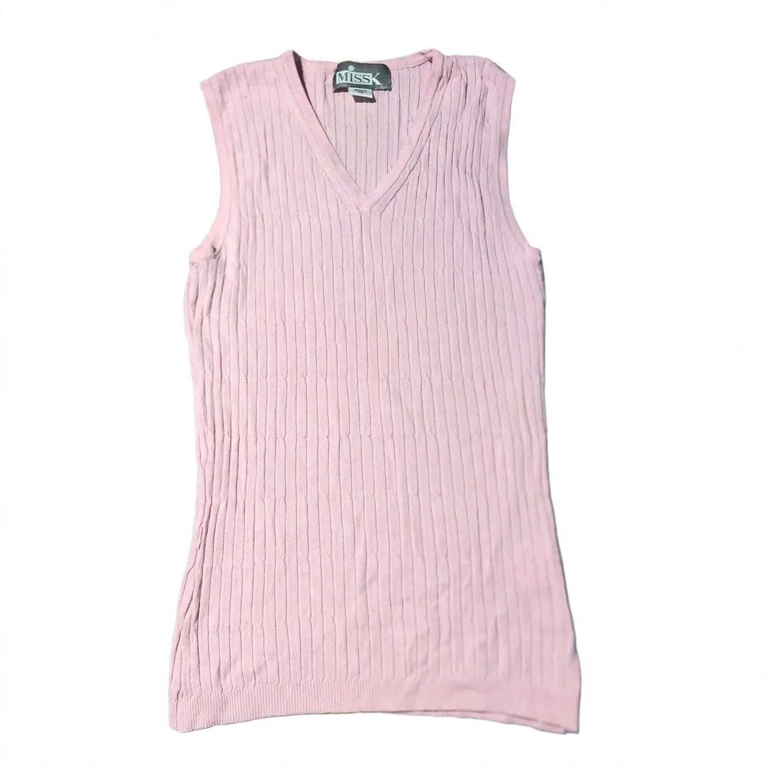 miss k pink v-neck ribbed top (Category: Sleeveless) located in Makati City. Submitted by bowzone (Listing ID 1470085251, Image 1). Description: 🎀 fits xs - s ! ^^.