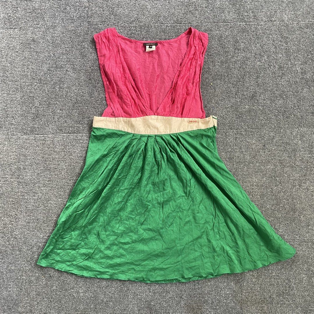Miss sixty y2k mini dress (Category: Luxury Apparel) located in Iloilo. Submitted by 3ift2heav3n (Listing ID 1469958991, Image 1). Description: Miss sixty sleeveless mini dress featuring a hot pink pleated bodice, a neutral/beige waist band, and a bright green flared skirt. Authentic Small to medium Excellent condtion No flaws.