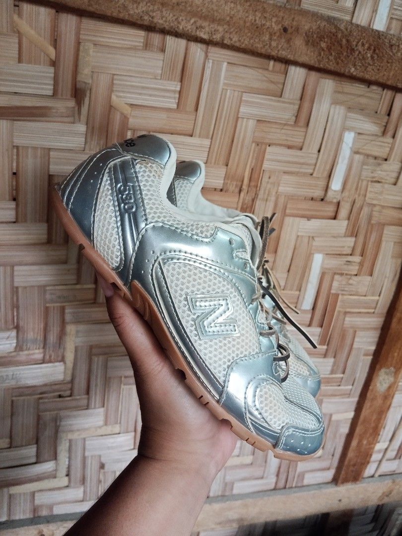 Miu Miu x new balance (Category: Sneakers) located in Zamboanga. Submitted by alminajammang19 (Listing ID 1469958654, Image 2). Description: authentic Miu Miu x new balance from Japan surplus.