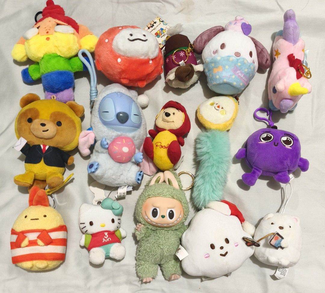Mixed Character Charms (Category: Plushies & Soft Toys) located in Iloilo. Submitted by geselalpan30231 (Listing ID 1470062282, Image 3). Description: .