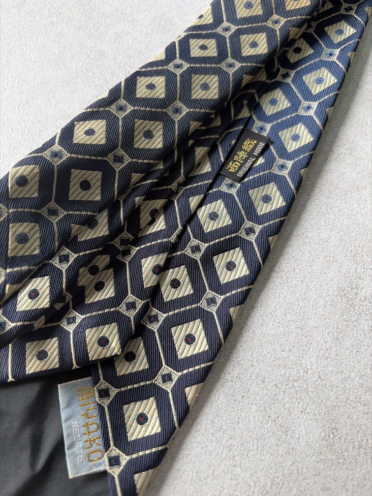 Miyako Japanese Necktie (Category: Ties) located in Pasig City. Submitted by chamoisee (Listing ID 1469958058, Image 3). Description: Miyako Japanese Necktie.