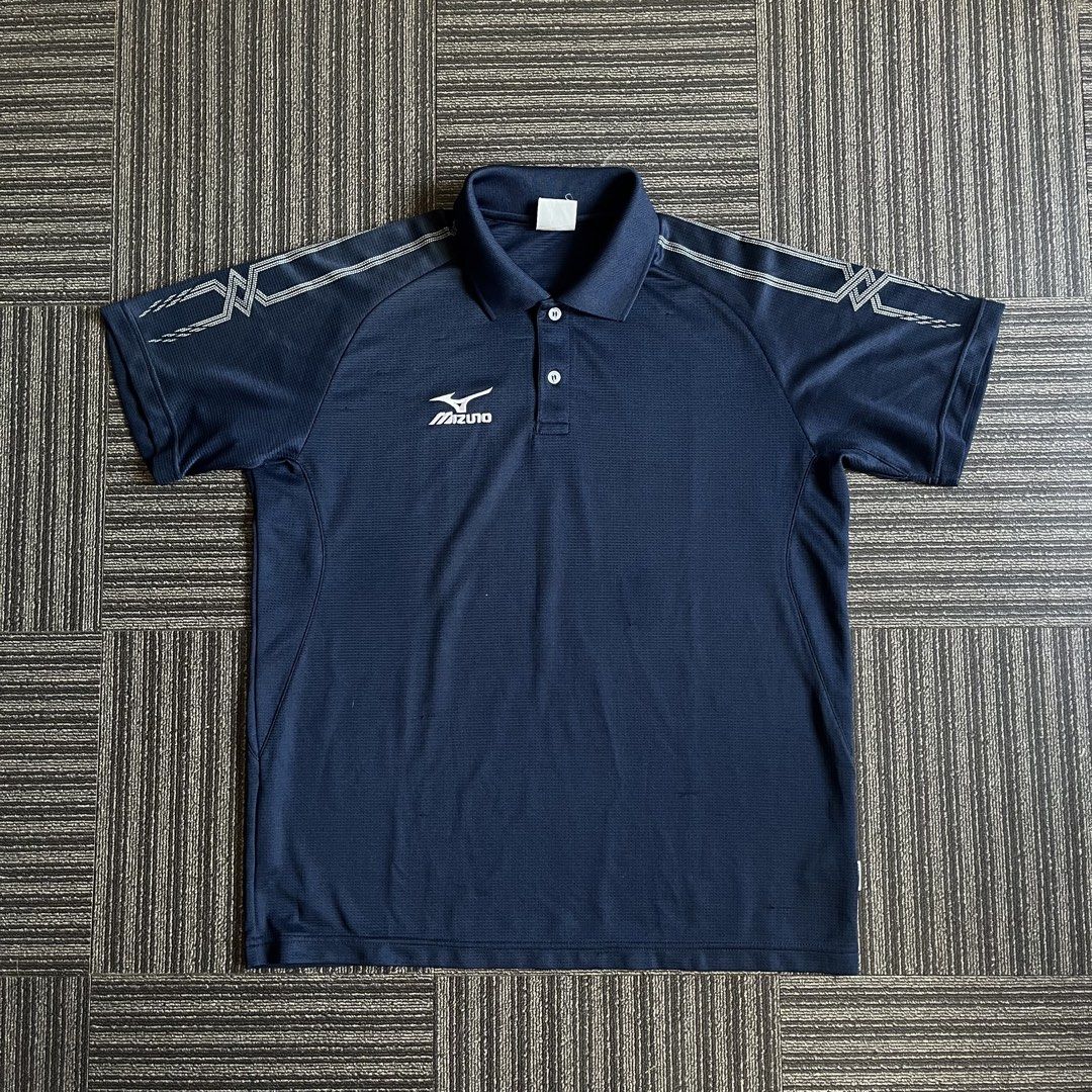 MIZUNO Dry Plus Performance Shirt (Category: Activewear) located in Imus. Submitted by thriftsportph (Listing ID 1470009624, Image 1). Description: M/ZUNO Dry Plus Performance Shirt Size on Tag : Large (Men) Dimension : L27” W21” Price : 380 Condition : 9/10 Issue : N/A.