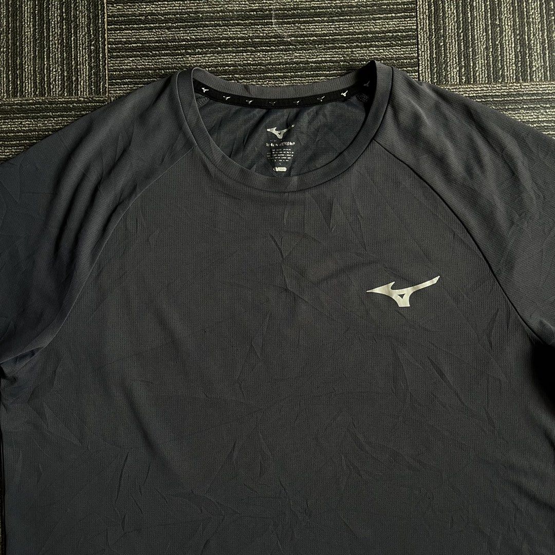 MIZUNO Motion Dry Performance Shirt (Category: Activewear) located in Imus. Submitted by thriftsportph (Listing ID 1470012174, Image 3). Description: Size on Tag : Large (Men) Dimension : L29” W22” Price : 400 Condition : 10/10 Issue : N/A.