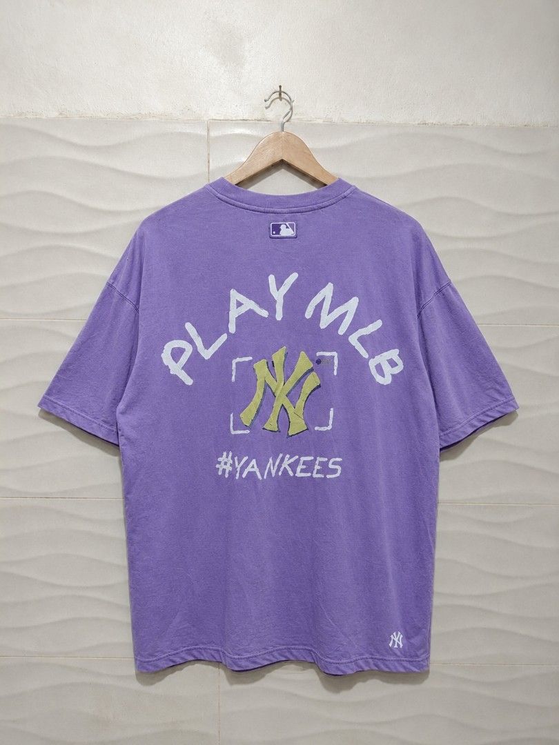 MLB New york yankees tee (Category: Tshirts & Polo Shirts ) located in Batangas. Submitted by lelethrift.com (Listing ID 1469973764, Image 2). Description: MLB New york yankees Size: Large to XL Authentic no issue, excellent condition complete tags with washtag Ready to wear, nalabahan na.