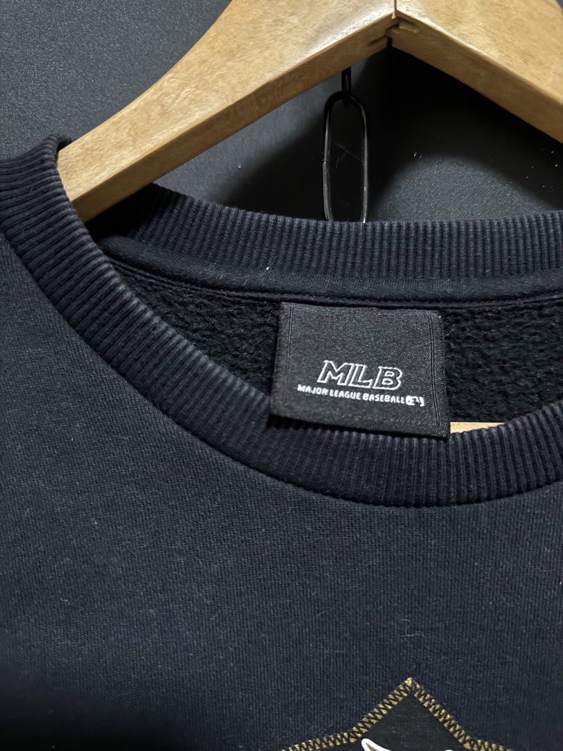 MLB Sweater (Category: Coats, Jackets and Outerwear) located in Manila. Submitted by shopzeno (Listing ID 1469949528, Image 3). Description: Auth Used once No issue L- semi XL .
