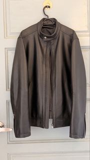 (Category: ) located in . Submitted by outerwardrobe.kl (Listing ID 1469972740, Image 1). Description: .