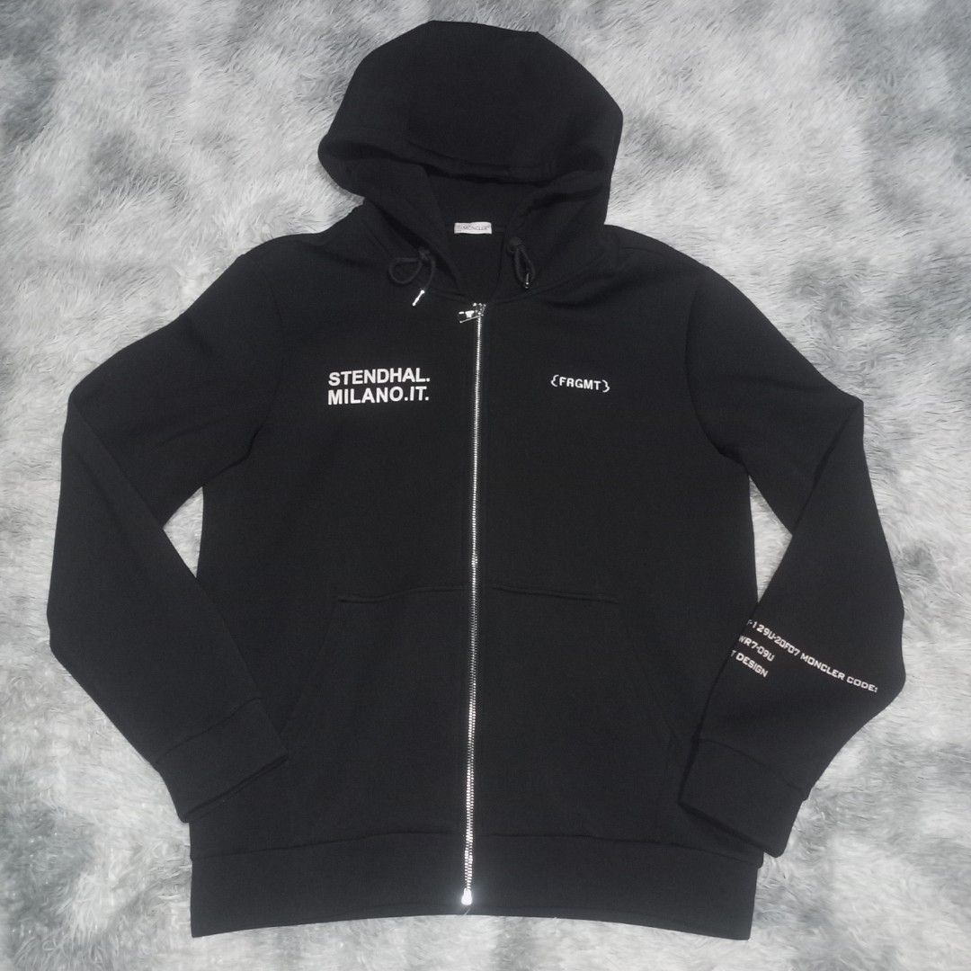 Moncler black hoodie jacket (Category: Activewear) located in Cebu City. Submitted by sukitriftshop474747 (Listing ID 1469963325, Image 3). Description: Excellent condition No issue Size M to L 22x28 Colorate 10/10 Authentic.