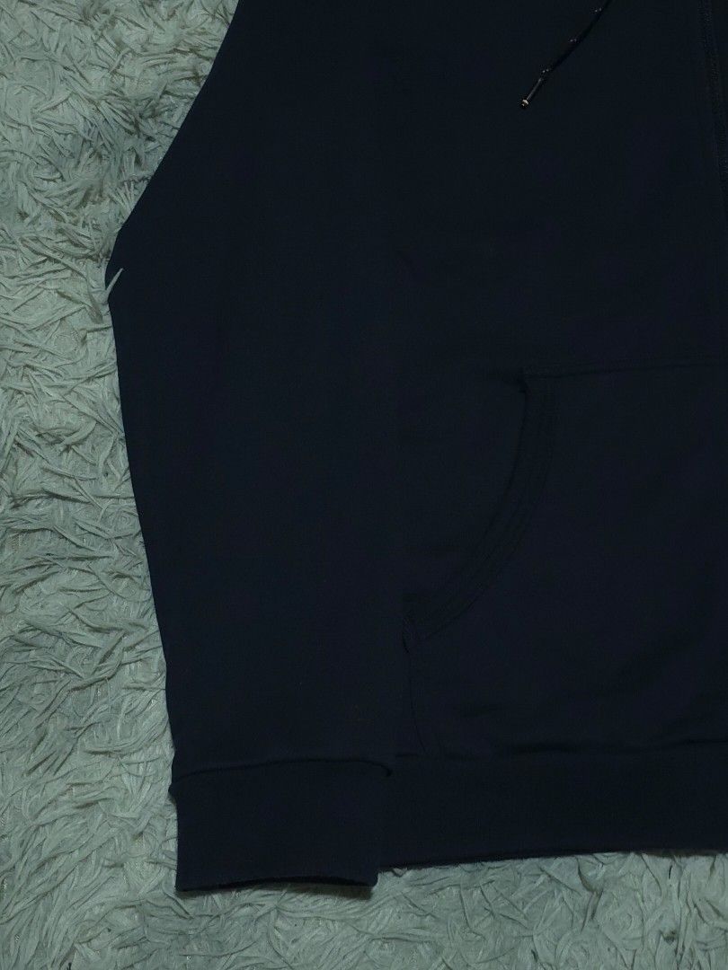Moncler Navy Blue Zip-up Hoodie (Category: Hoodies) located in Abulug. Submitted by humanwhosellthings (Listing ID 1469988593, Image 3). Description: Size Medium on tag fit to Large 21W x 27L Excellent Condition No issue.