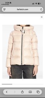 ️ Mariella 高貴優質紅絨拼布保暖外套/ coat, 女裝, 外套及戶外衣服 - Carousell