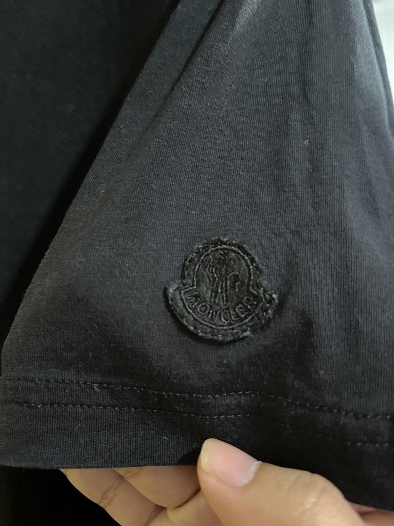 Moncler Shirt (Category: Activewear) located in Manila. Submitted by syno0 (Listing ID 1470098063, Image 3). Description: .