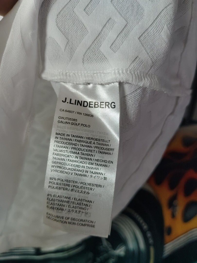 Mono Gram Jlindeberg Women's (Category: Shirts) located in Siniloan. Submitted by dskrtos (Listing ID 1469964252, Image 3). Description: pm for more details 📤.