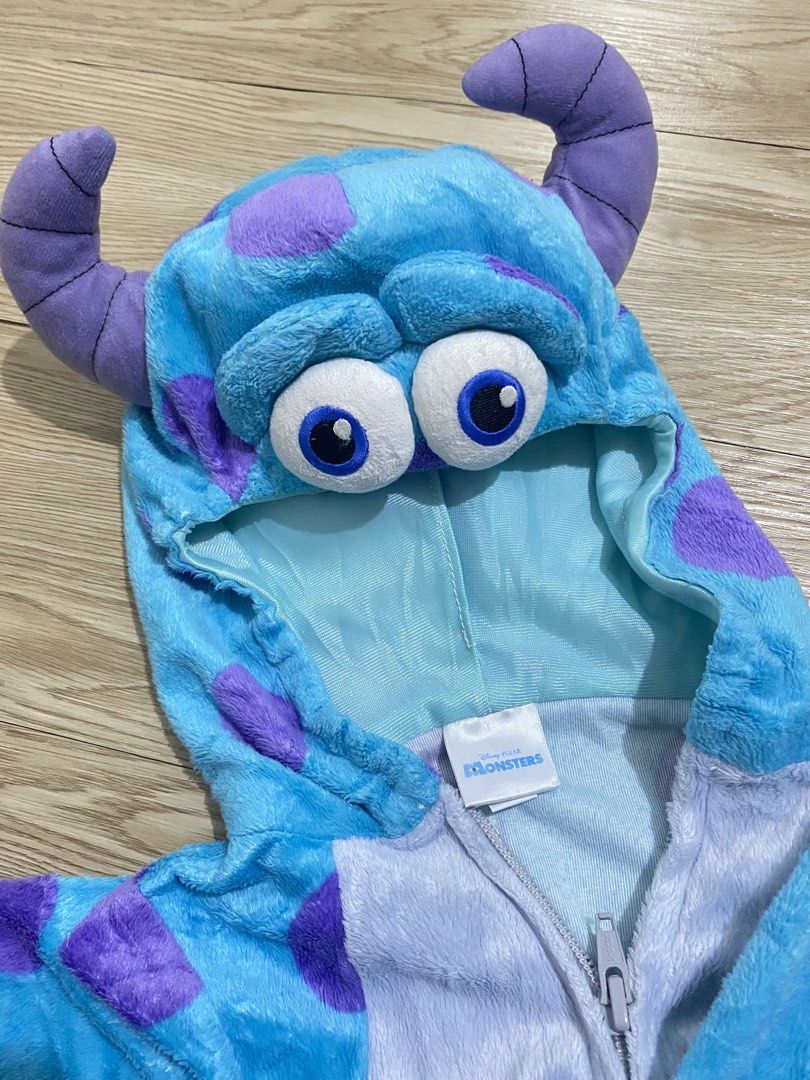 MONSTER IN SULLY 4 (Category: Babies & Kids Fashion) located in La Trinidad. Submitted by snowsnow_18 (Listing ID 1470098311, Image 3). Description: SULLIVAN (MONSTER INC) Disney Pixar Monsters on tag 3-6mos on tag no flaws , washed and ready to wear from for rent collection P1,500 📩.