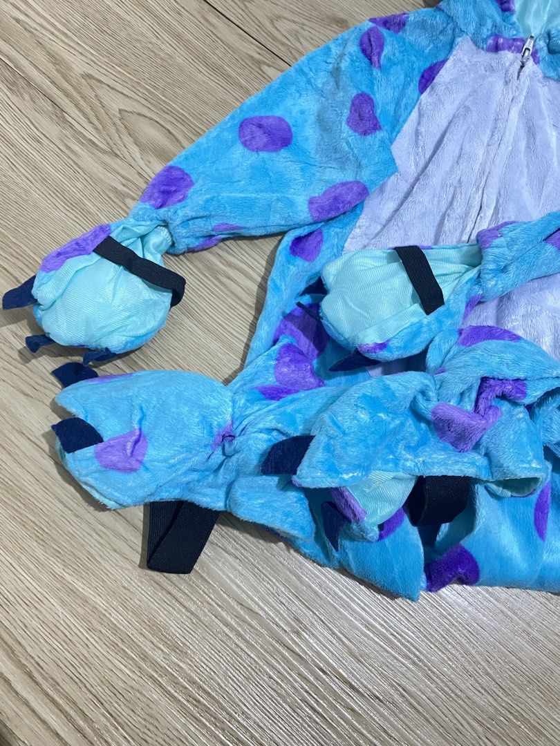 MONSTER INC SULLY COSTUME (Category: Babies & Kids Fashion) located in La Trinidad. Submitted by snowsnow_18 (Listing ID 1470098167, Image 2). Description: SULLIVAN (MONSTER INC) Disney Pixar Monsters on tag 12-18mos on tag no flaws , washed and ready to wear from for rent collection P1,500 📩.